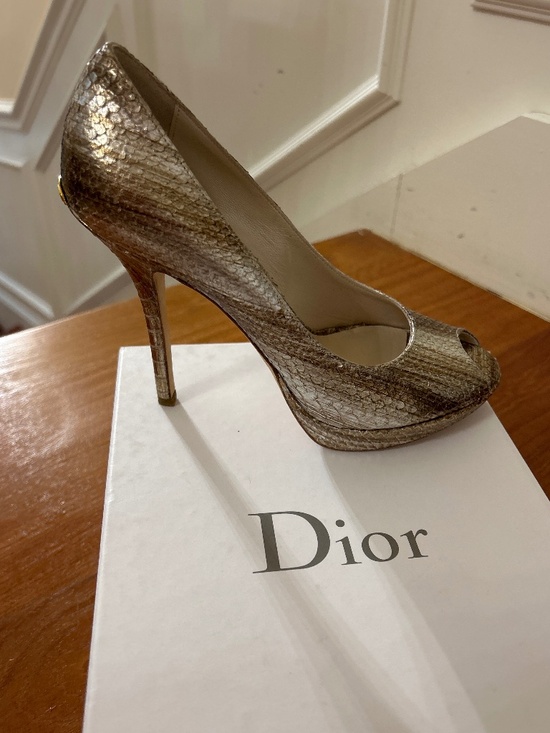 Dior Shoes - Brand New Dior shoes